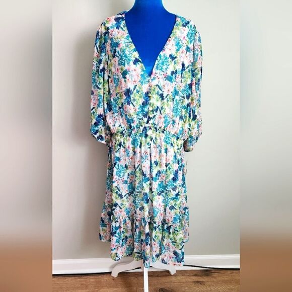 NEW  WOMEN'S TAYLOR DRESS SIZE 18W MULTI COLOR LINING/FARRO/DOUBLUR . - Picture 1 of 7